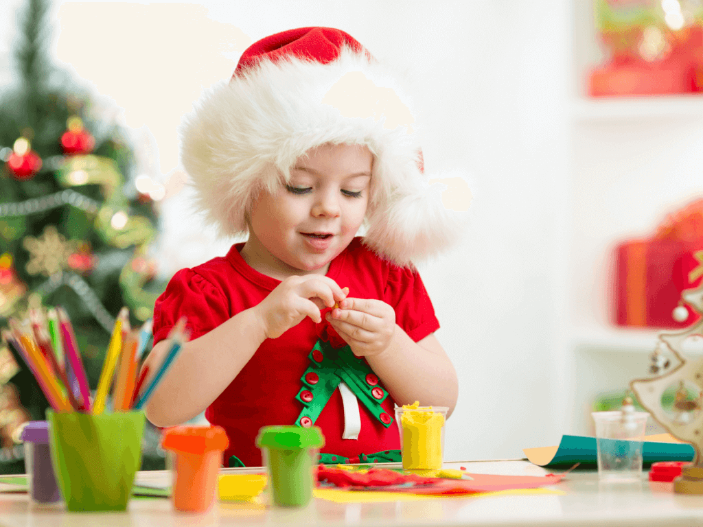 子供も簡単！手作りクリスマスカードの作り方！