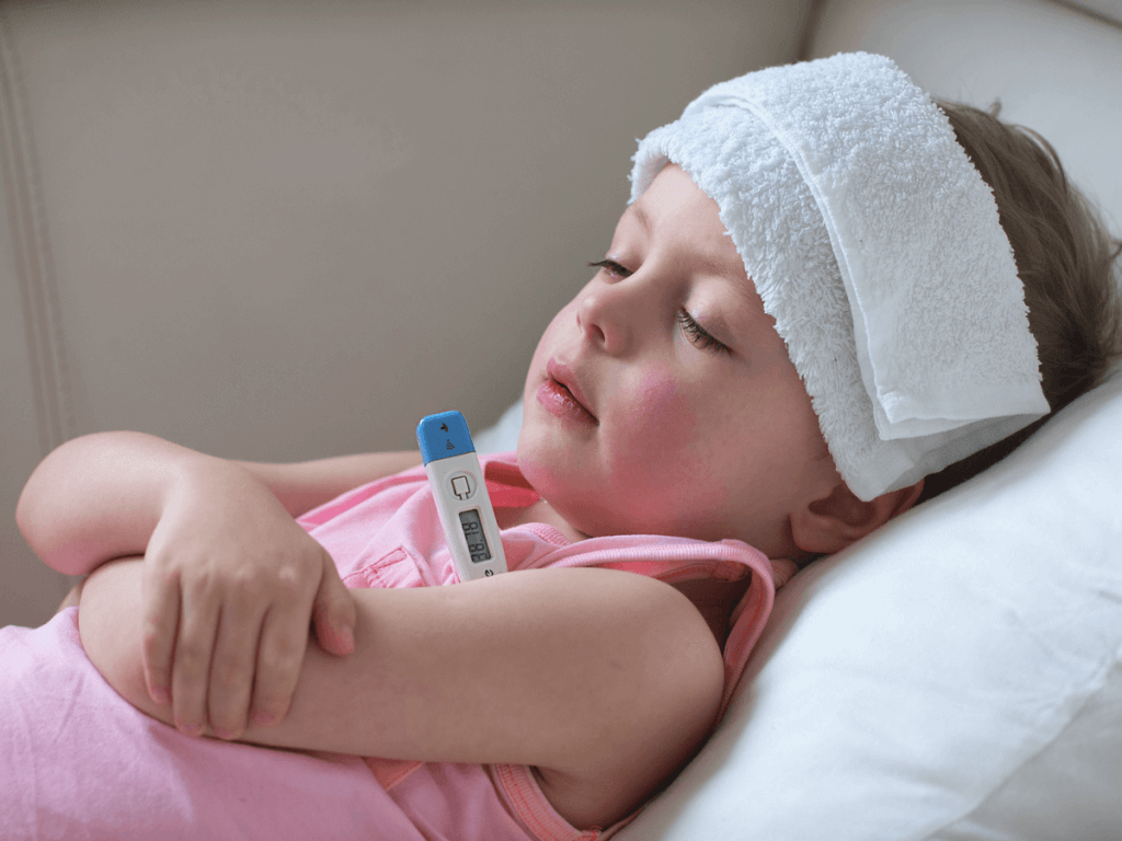 【医師監修】子供が熱中症になったらどうする？症状と知っておきたい対策・応急処置方法