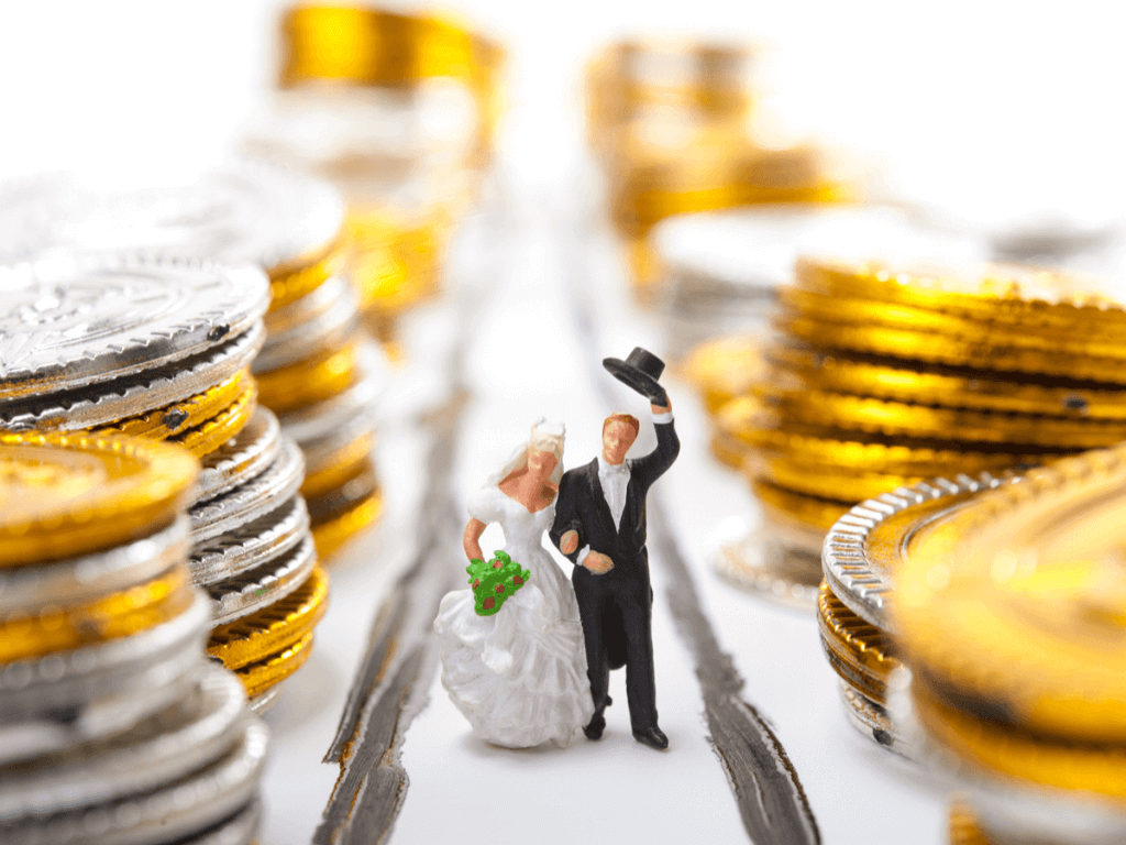 結婚前の平均貯金額やその後にかかる費用はいくら？みんなが気になるお金事情を徹底解析