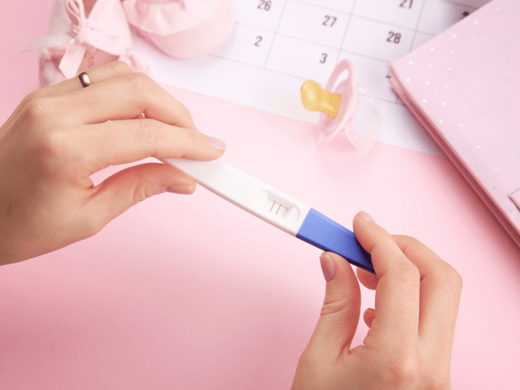 【医師監修】妊娠検査薬はいつから反応する？正しい使い方と陽性・陰性の判定について